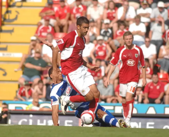 Framed Print : Liam Fontaine in Action: Bristol City vs QPR Framed Print : Liam Fontaine in Action: Bristol City vs QPR