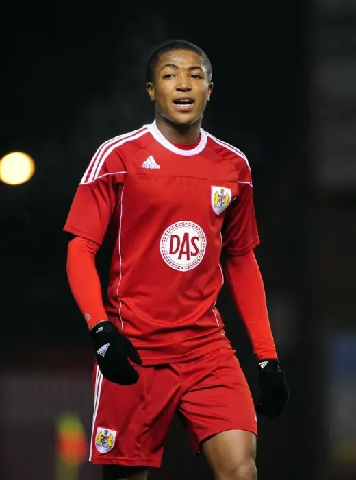 Framed Print : A Look at the Future: Bristol City U18s vs Birmingham City U18s - Season 10-11 Framed Print : A Look at the Future: Bristol City U18s vs Birmingham City U18s - Season 10-11