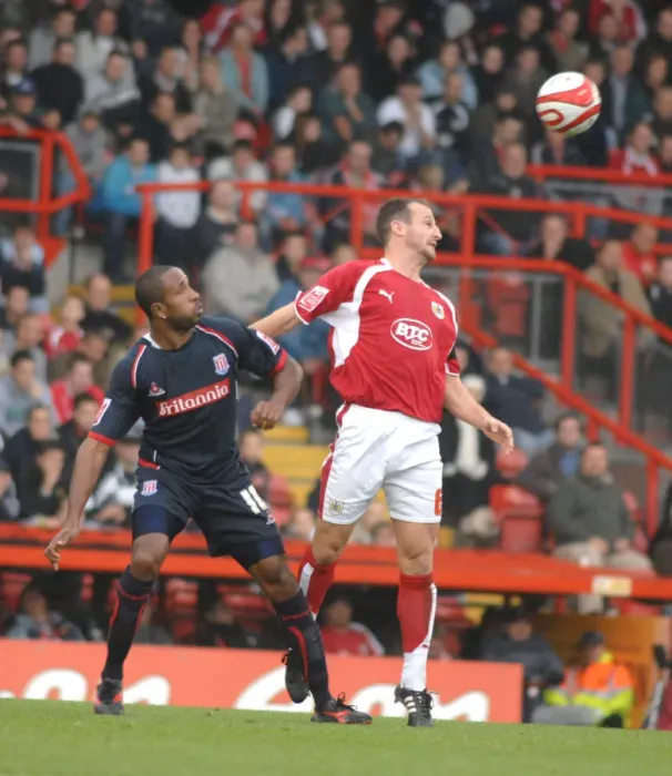 Framed Print : Louis Carey in Action: Bristol City vs Stoke City Framed Print : Louis Carey in Action: Bristol City vs Stoke City