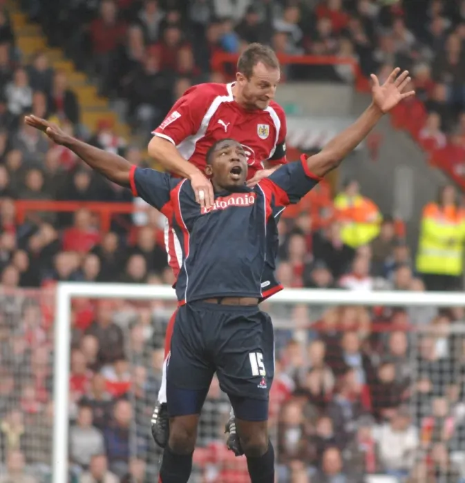 Framed Print : Louis Carey in Action: Bristol City vs Stoke City Framed Print : Louis Carey in Action: Bristol City vs Stoke City