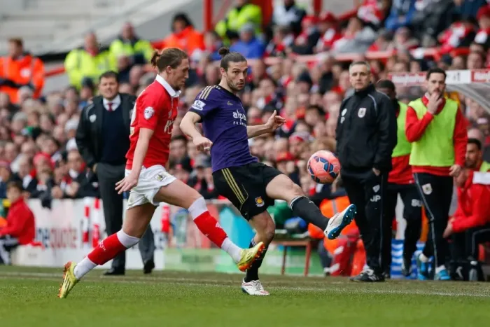 Framed Print : Luke Ayling Stands Firm Against Andy Carroll's Challenge: FA Cup Fourth Round, Bristol City vs West Ham United