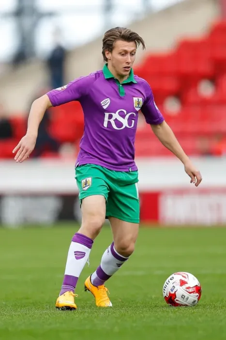Framed Print : Luke Freeman in Action: Barnsley vs. Bristol City, October 2014 - Football Framed Print : Luke Freeman in Action: Barnsley vs. Bristol City, October 2014 - Football