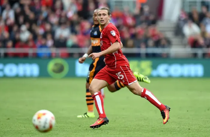 Framed Print : Luke Freeman in Action: Bristol City vs Newcastle United, Ashton Gate, 2016