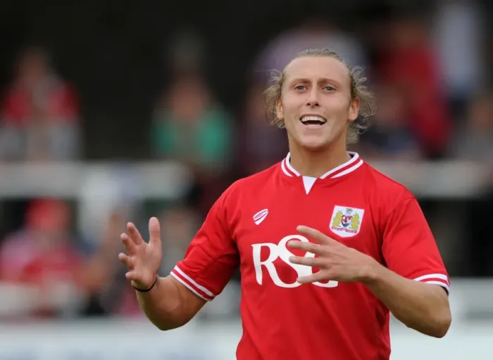 Framed Print : Luke Freeman in Action: Bristol City's Pre-Season Friendly vs Bath City, 2015 Framed Print : Luke Freeman in Action: Bristol City's Pre-Season Friendly vs Bath City, 2015