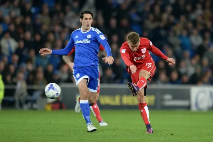 Framed Print : Luke Freeman in Action: Cardiff City vs. Bristol City, Sky Bet Championship (14 / 10 / 2016) Framed Print : Luke Freeman in Action: Cardiff City vs. Bristol City, Sky Bet Championship (14 / 10 / 2016)