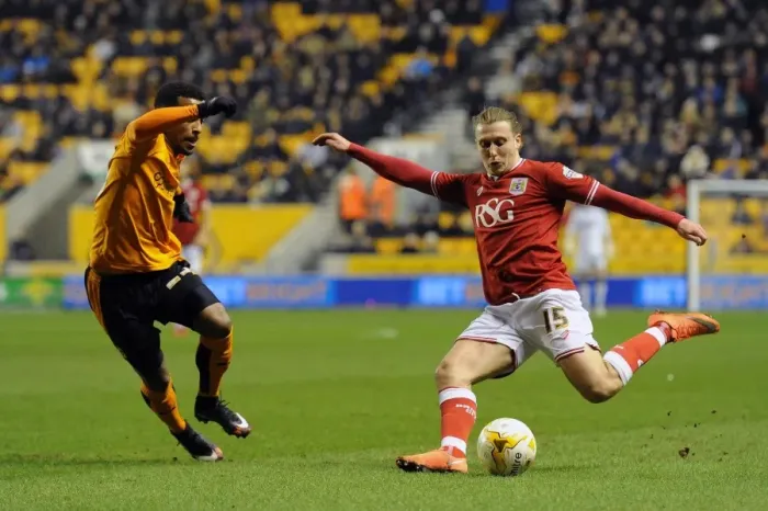 Framed Print : Luke Freeman of Bristol City in Action Against Wolves, Sky Bet Championship, 2016
