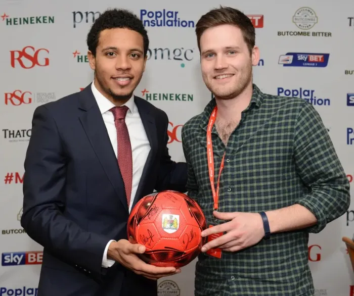 Framed Print : Man of the Match: Dougie Allward's Award, Bristol City vs. Sheffield United, Ashton Gate, 14.02.2015 Framed Print : Man of the Match: Dougie Allward's Award, Bristol City vs. Sheffield United, Ashton Gate, 14.02.2015