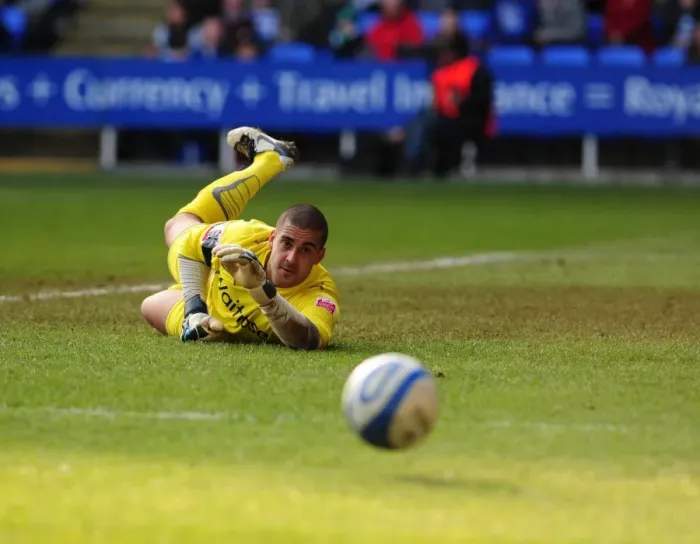 Framed Print : March Madness: Federici Saves the Day - Reading vs. Bristol City, Championship 2010 Framed Print : March Madness: Federici Saves the Day - Reading vs. Bristol City, Championship 2010