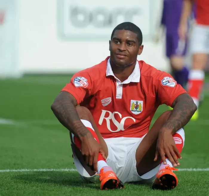 Framed Print : Mark Little in Action: Bristol City vs Doncaster Rovers, Sky Bet League One, September 13, 2014