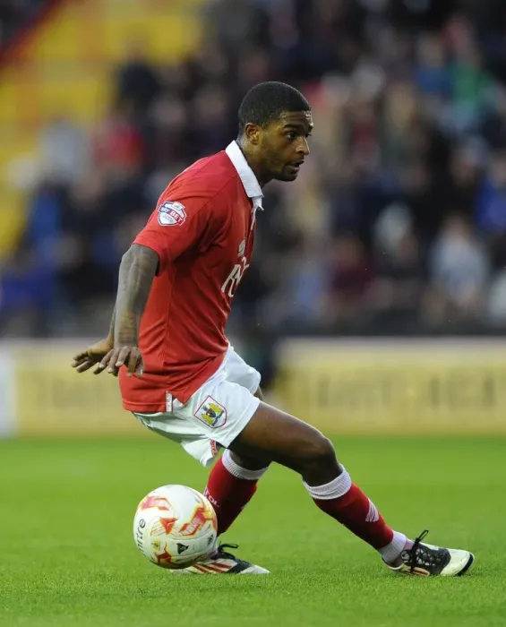 Framed Print : Mark Little in Action: Bristol City vs Leyton Orient, Ashton Gate, 2014