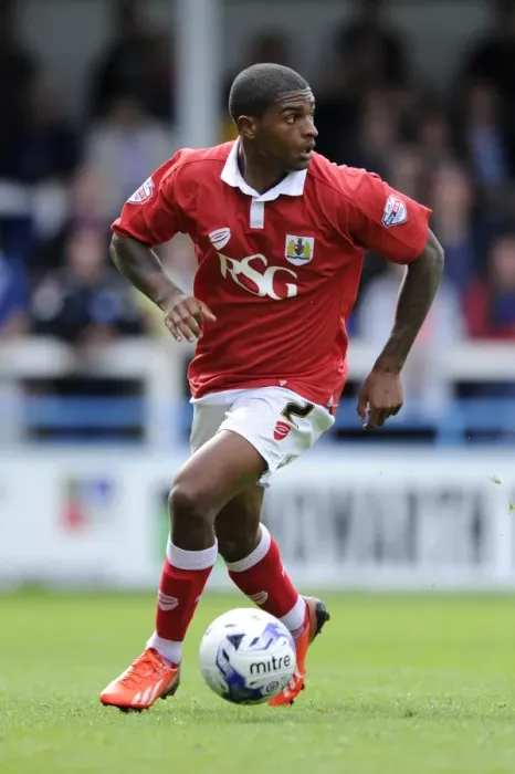 Framed Print : Mark Little in Action: Bristol City vs Rochdale, Sky Bet League One, 2014 - Football at Spotland Stadium Framed Print : Mark Little in Action: Bristol City vs Rochdale, Sky Bet League One, 2014 - Football at Spotland Stadium