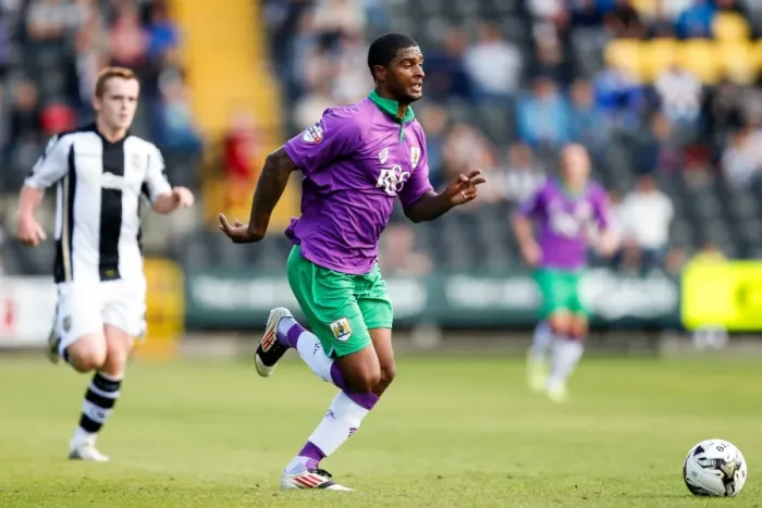 Framed Print : Mark Little in Action: Notts County vs. Bristol City, Sky Bet League 1 (April 2014) Framed Print : Mark Little in Action: Notts County vs. Bristol City, Sky Bet League 1 (April 2014)