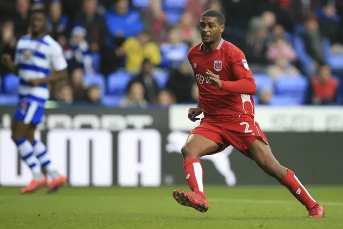 Framed Print : Mark Little of Bristol City in Action Against Reading, Sky Bet Championship (November 2016) Framed Print : Mark Little of Bristol City in Action Against Reading, Sky Bet Championship (November 2016)