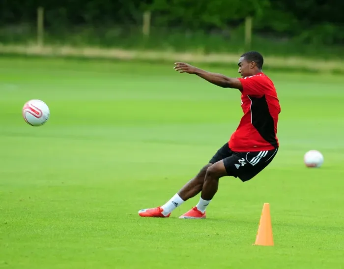 Framed Print : Marlon Jackson in Action: Bristol City Football Club Pre-Season Training