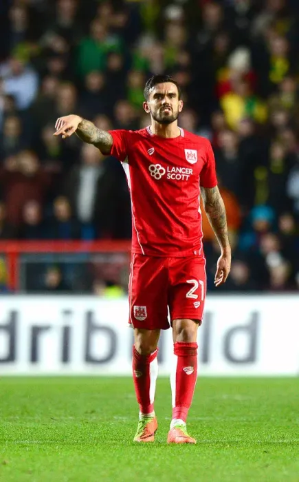 Framed Print : Marlon Pack in Action: Bristol City vs. Norwich City, Sky Bet Championship, Ashton Gate, 2017 Framed Print : Marlon Pack in Action: Bristol City vs. Norwich City, Sky Bet Championship, Ashton Gate, 2017