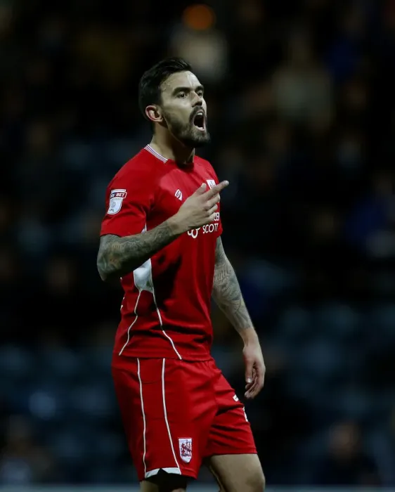 Framed Print : Marlon Pack in Action: Bristol City vs. Preston North End, Sky Bet Championship 2017