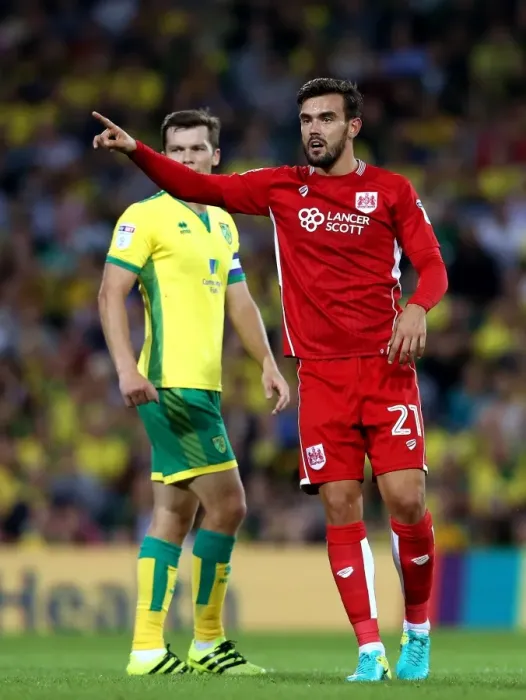 Framed Print : Marlon Pack in Action: Norwich City vs. Bristol City, Sky Bet Championship 2016 Framed Print : Marlon Pack in Action: Norwich City vs. Bristol City, Sky Bet Championship 2016