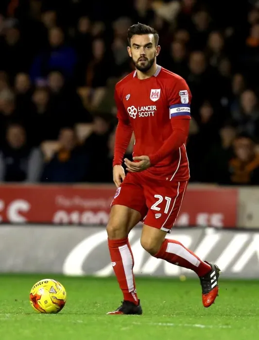Framed Print : Marlon Pack in Action: Wolverhampton Wanderers vs. Bristol City, Sky Bet Championship (December 2016)