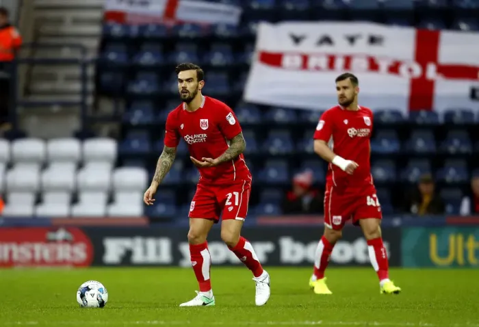 Framed Print : Marlon Pack of Bristol City in Action Against Preston North End, Sky Bet Championship, 2017 Framed Print : Marlon Pack of Bristol City in Action Against Preston North End, Sky Bet Championship, 2017