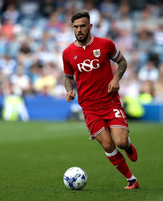 Framed Print : Marlon Pack of Bristol City in Action Against Queens Park Rangers, Sky Bet Championship, 2016 Framed Print : Marlon Pack of Bristol City in Action Against Queens Park Rangers, Sky Bet Championship, 2016