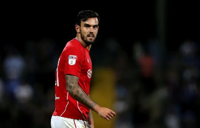 Framed Print : Marlon Pack of Bristol City in Action against Scunthorpe United at Glanford Park, 2016 EFL Cup Second Round