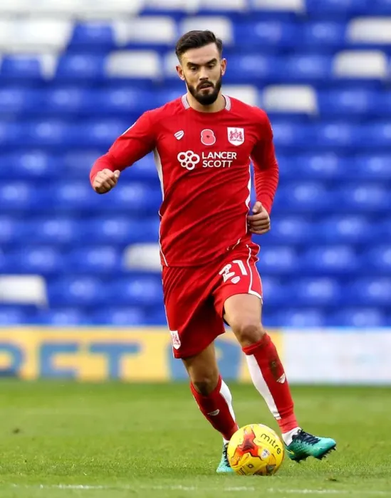 Framed Print : Marlon Pack Charges Forward: Birmingham City vs. Bristol City, 2016 Championship Clash Framed Print : Marlon Pack Charges Forward: Birmingham City vs. Bristol City, 2016 Championship Clash