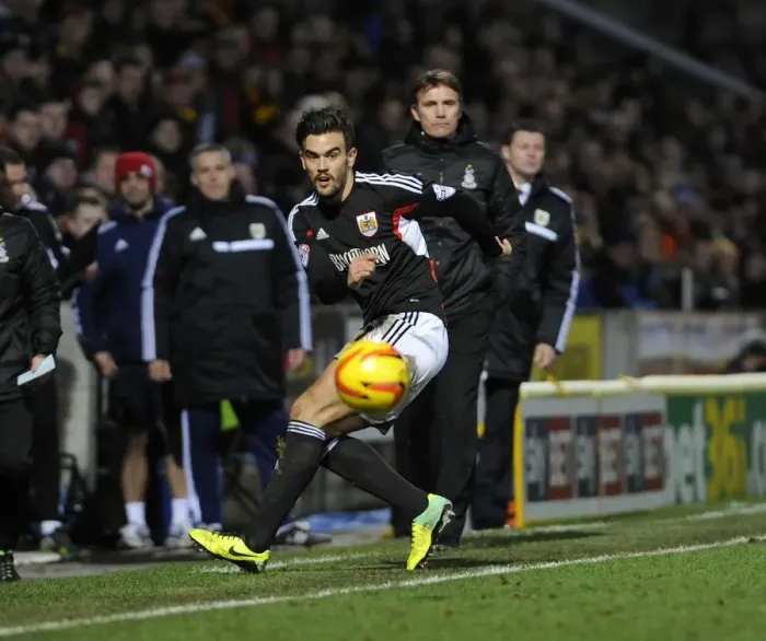 Framed Print : Marlon Pack Holds Off Bradford City: A Pivotal Moment in Bristol City's Victory Framed Print : Marlon Pack Holds Off Bradford City: A Pivotal Moment in Bristol City's Victory