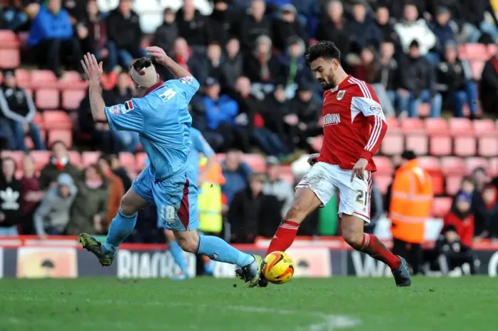 Framed Print : Marlon Pack Takes On Steven Jennings: Intense Moment from Bristol City vs Tranmere Rovers, Sky Bet League One