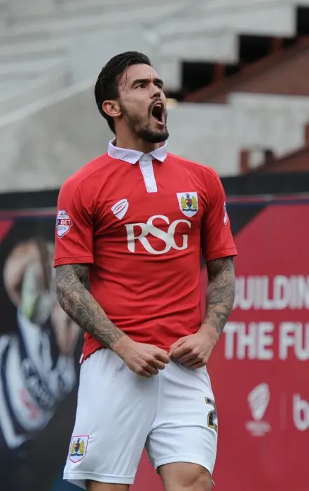 Framed Print : Marlon Pack's Thrilling Goal: A Game-Changing Moment in Bristol City's Sky Bet League One Victory over Barnsley Framed Print : Marlon Pack's Thrilling Goal: A Game-Changing Moment in Bristol City's Sky Bet League One Victory over Barnsley