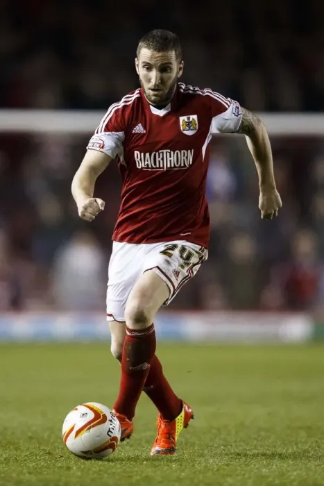 Framed Print : Martin Paterson in Action: Bristol City vs Port Vale, Sky Bet League One, 2014
