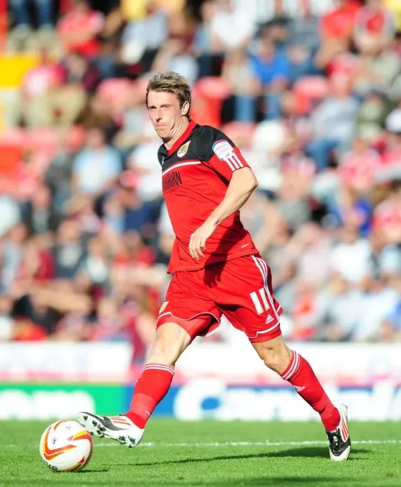 Framed Print : Martyn Woolford of Bristol City Faces Off Against Leeds United in Championship Clash, September 2012 Framed Print : Martyn Woolford of Bristol City Faces Off Against Leeds United in Championship Clash, September 2012