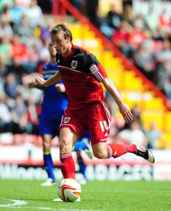 Framed Print : Martyn Woolford Scores His Second: Thrilling Moment from Bristol City vs. Cardiff City Championship Match, August 2012