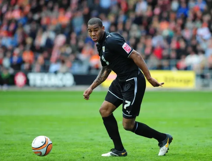 Framed Print : Marvin Elliott in Action: Blackpool vs. Bristol City, Championship 2010 Framed Print : Marvin Elliott in Action: Blackpool vs. Bristol City, Championship 2010