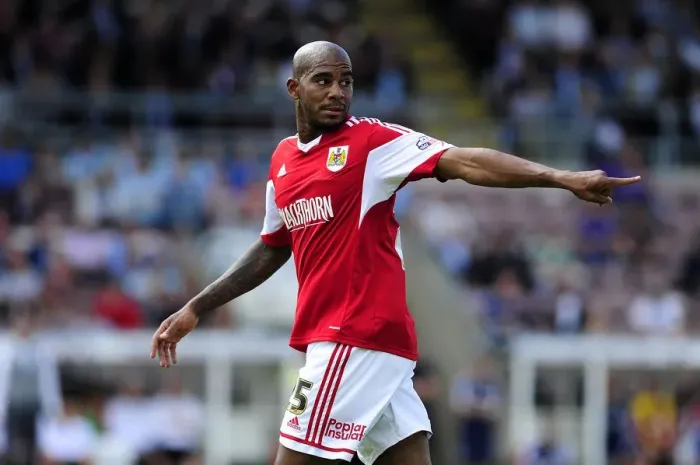 Framed Print : Marvin Elliott in Action: Coventry vs. Bristol City, Sky Bet League One Framed Print : Marvin Elliott in Action: Coventry vs. Bristol City, Sky Bet League One