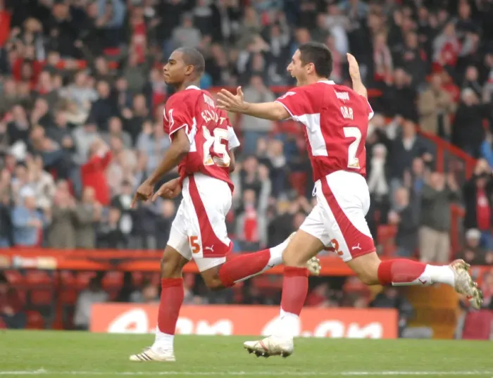 Framed Print : Marvin Elliott: In Action Against Stoke City (Bristol City vs Stoke City) Framed Print : Marvin Elliott: In Action Against Stoke City (Bristol City vs Stoke City)
