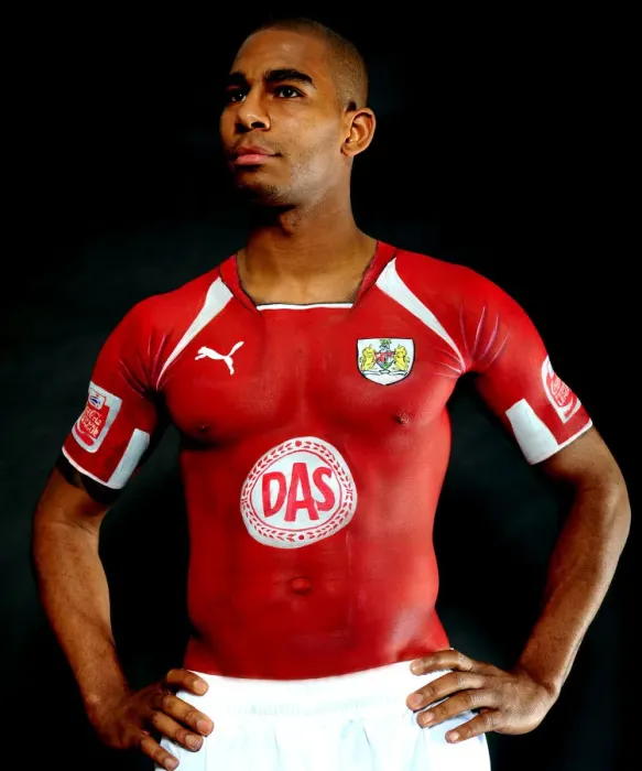 Framed Print : Marvin Elliott: Bristol City Football Club Portrait, 08-09 Season Framed Print : Marvin Elliott: Bristol City Football Club Portrait, 08-09 Season