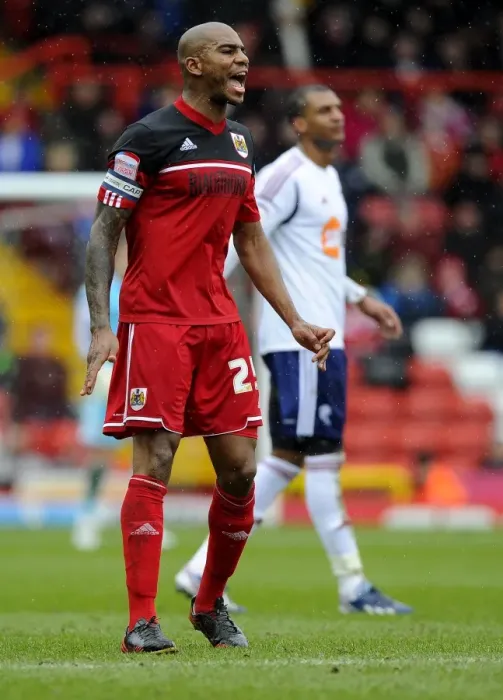 Framed Print : Marvin Elliott Rallies Bristol City: Intense Moment from Npower Championship Match vs. Bolton Wanderers Framed Print : Marvin Elliott Rallies Bristol City: Intense Moment from Npower Championship Match vs. Bolton Wanderers