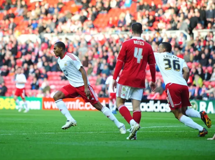 Framed Print : Marvin Elliott Scores the Winning Goal for Bristol City: Euphoric Celebration with Team Mates (vs. Middlesbrough)