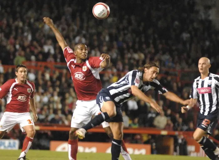 Framed Print : Marvin Elliott: Thrilling Moment at Bristol City vs. West Brom