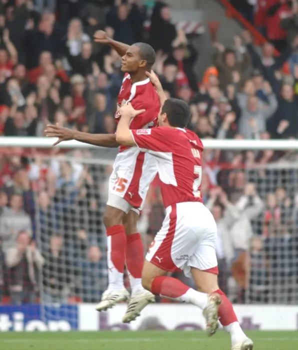 Framed Print : Marvin Elliott: Thrilling Moment at Bristol City vs Stoke City Framed Print : Marvin Elliott: Thrilling Moment at Bristol City vs Stoke City