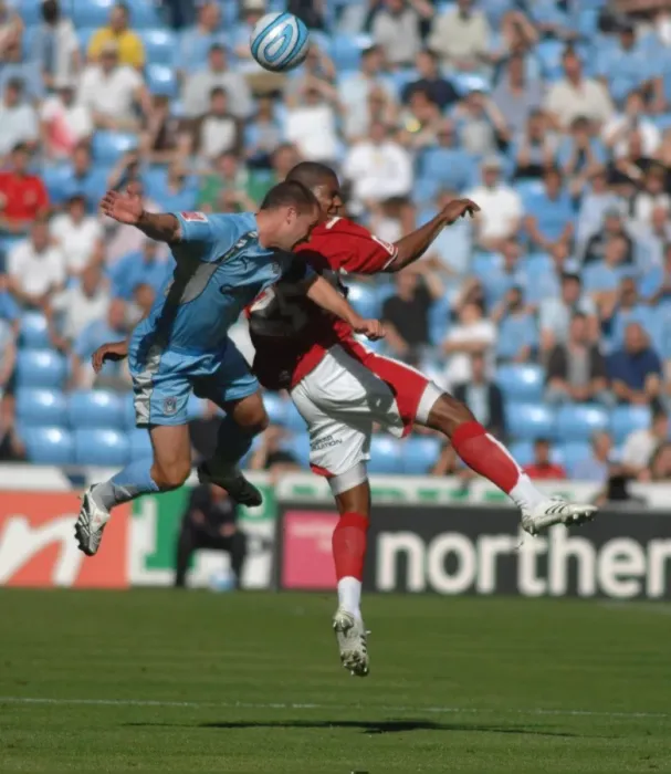 Framed Print : Marvin Elliott: Thrilling Moment at Coventry City vs. Bristol City