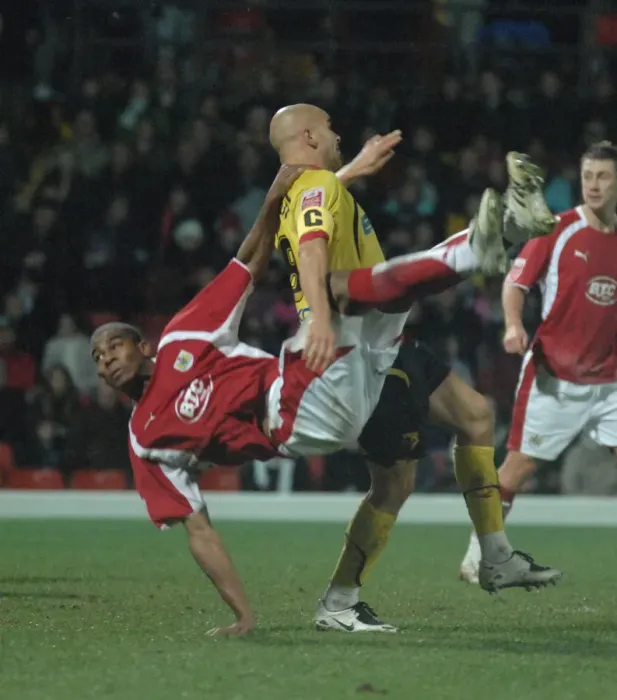 Framed Print : Marvin Elliott: Thrilling Moment at Watford vs. Bristol City Framed Print : Marvin Elliott: Thrilling Moment at Watford vs. Bristol City
