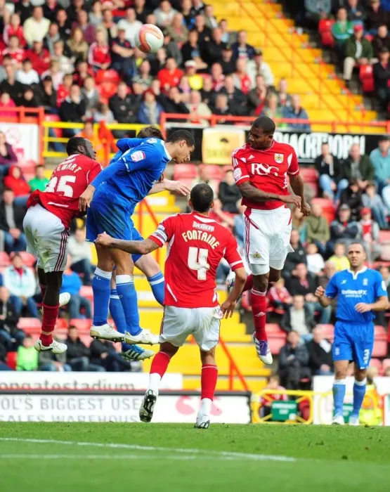 Framed Print : Marvin Elliott's Championship-Winning Header for Bristol City Against Birmingham City (10-23-2011)