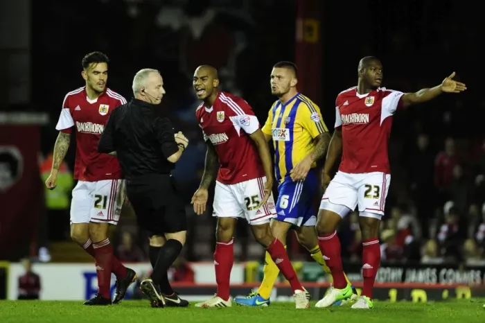 Framed Print : Marvin Elliott's Frustration: A Heated Moment at Ashton Gate during Bristol City vs. Brentford Framed Print : Marvin Elliott's Frustration: A Heated Moment at Ashton Gate during Bristol City vs. Brentford