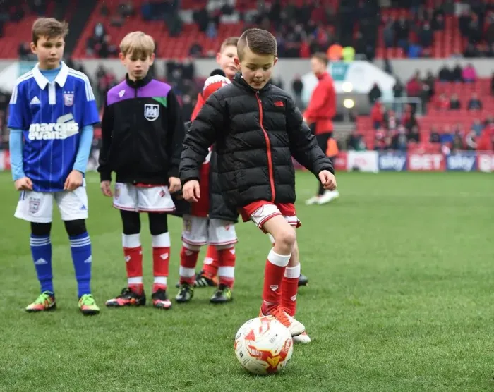 Framed Print : Mascots Face Off: Bristol City vs Ipswich Town at Ashton Gate Stadium (February 13, 2016) Framed Print : Mascots Face Off: Bristol City vs Ipswich Town at Ashton Gate Stadium (February 13, 2016)