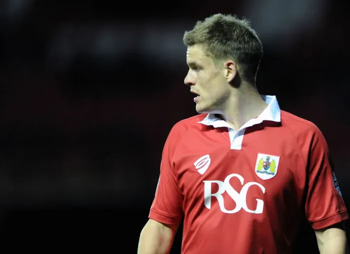 Framed Print : Matt Smith in Action: Bristol City vs Coventry City, Johnstones Paint Trophy at Ashton Gate Stadium Framed Print : Matt Smith in Action: Bristol City vs Coventry City, Johnstones Paint Trophy at Ashton Gate Stadium