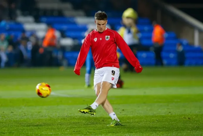 Framed Print : Matt Smith of Bristol City Warms Up Ahead of Peterborough United Clash Framed Print : Matt Smith of Bristol City Warms Up Ahead of Peterborough United Clash