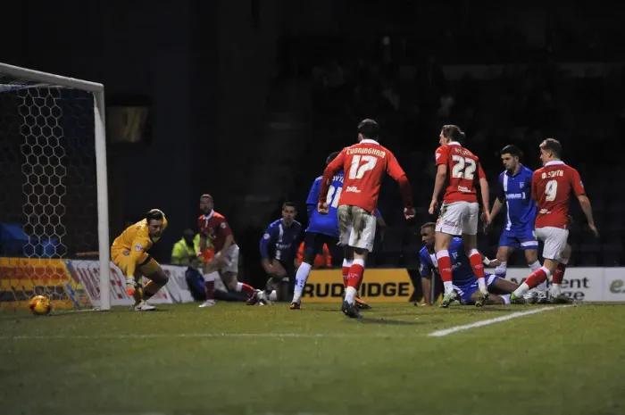 Framed Print : Matt Smith Scores Hat-trick: Gillingham vs. Bristol City, Johnstone's Paint Trophy Area Final (06.01.2015) Framed Print : Matt Smith Scores Hat-trick: Gillingham vs. Bristol City, Johnstone's Paint Trophy Area Final (06.01.2015)