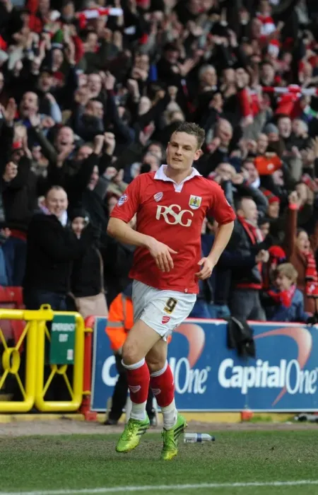 Framed Print : Matt Smith's Euphoric Goal Celebration: A Thrilling Moment from Bristol City vs. Sheffield United (February 14, 2015) Framed Print : Matt Smith's Euphoric Goal Celebration: A Thrilling Moment from Bristol City vs. Sheffield United (February 14, 2015)