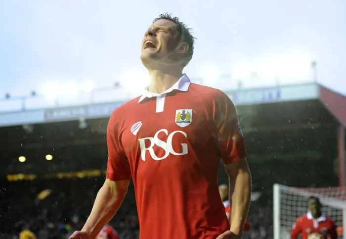 Framed Print : Matt Smith's Euphoric Goal Celebration: Thrilling Moment in Bristol City's Victory over Yeovil Town, Sky Bet League One, Ashton Gate Framed Print : Matt Smith's Euphoric Goal Celebration: Thrilling Moment in Bristol City's Victory over Yeovil Town, Sky Bet League One, Ashton Gate